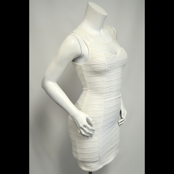 GUESS Ivory BodyCon Sexy New Years Eve Dress - Picture 3 of 8